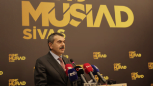 Bakan Yusuf Tekin, Genç MÜSİAD Sivas Genel Kurul toplantısına katıldı