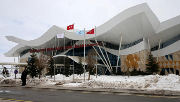 Sivas 437.488 yolcuya hizmet verdi