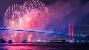 Türkiye 2024’e “Merhaba” dedi