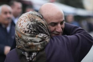 Bu güzel vatana hizmet etmek en büyük şereftir