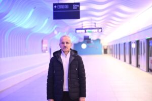 Abdulkadir Uraloğlu’ndan yeni metro hattı açıklaması