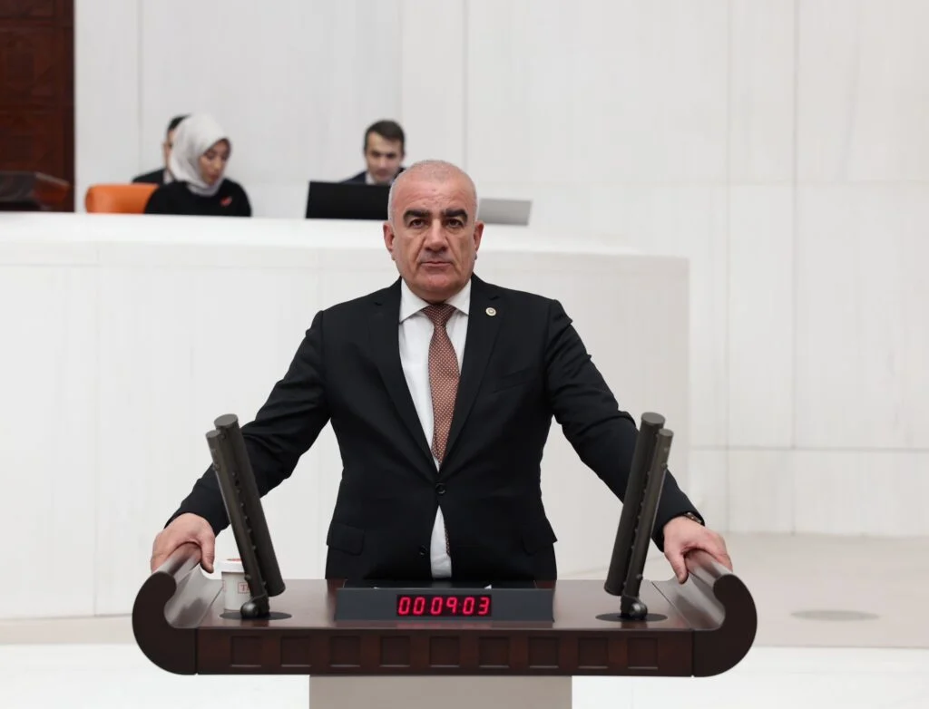 AK PARTİ ADIYAMAN MİLLETVEKİLİ SAYIN HÜSEYİN ÖZHAN’IN 6 ŞUBAT DEPREMLERİNİN YILDÖNÜMÜ MESAJI