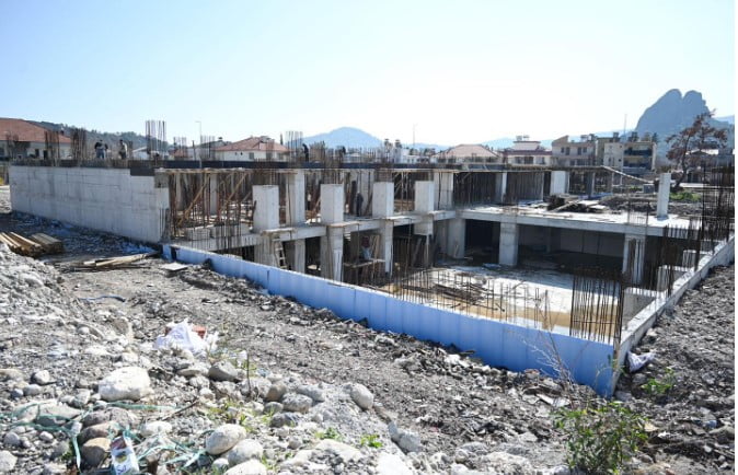 Denizcilik Fakültesi ve yurt binasında çalışmalar sürüyor