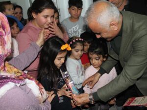 CHP’Lİ BELEDİYE BAŞKAN ADAYINDAN ZİYA POLAT’A DESTEK