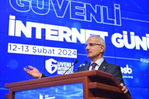 Dijital koruma ve güvenlik uygulamalarıyla dijital alemin kötülüklerinden uzak tutalım