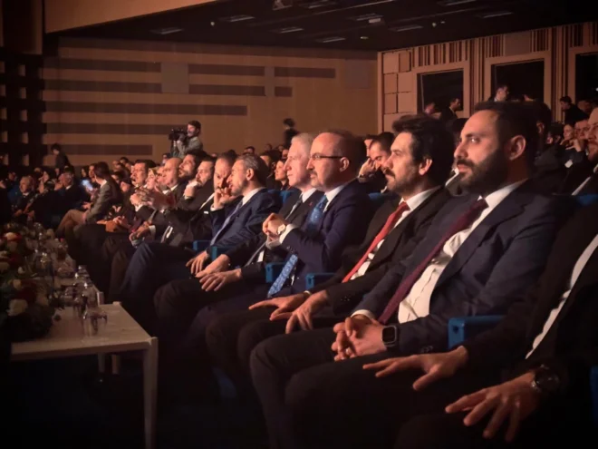 Fetihler Sultanı” Dizisinin İlk Gösterimine Katıldı