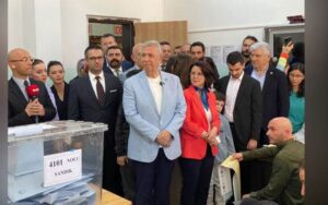 En ufak bir tereddüdümüz yok