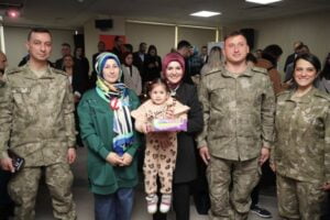 91 şehit yakını, gazi ve gazi yakını atamamızı gerçekleştirdik