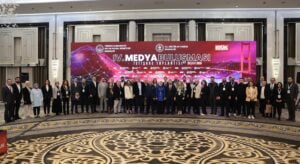 Medya, özellikle kadın temsilinde ciddi sorunlar barındırıyor