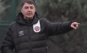 Emre Mor tıpkı Messi gibi