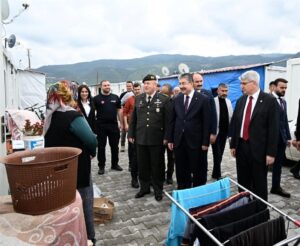 Konteyner kentte hüzünlü bayramlaşma