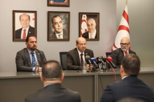 Cumhurbaşkanı Tatar, New York dönüşünde basın toplantısı düzenledi