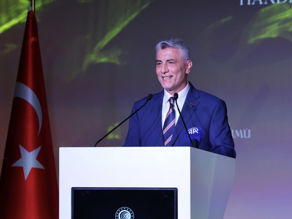 Son 9 ayda dış ticaret açığımızda 122 milyar dolardan 92 milyar dolara gerilemeyi başardık – Birlik Haber Ajansı- Türkiye’nin Haber Ağı