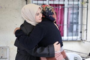 Bakan Göktaş’tan Eda Nur’un ailesine taziye ziyareti – Birlik Haber Ajansı- Türkiye’nin Haber Ağı