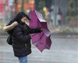 Batı Akdeniz’de fırtına ve sağanak uyarısı