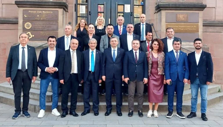 Antalya Valisi Hulusi Şahin ve AGC üyeleri Almanya’da Basın kuruluşlarıyla buluştu – Birlik Haber Ajansı- Türkiye’nin Haber Ağı