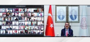 Tekin, İl ve İlçe Milli Eğitim Müdürleriyle bir araya geldi