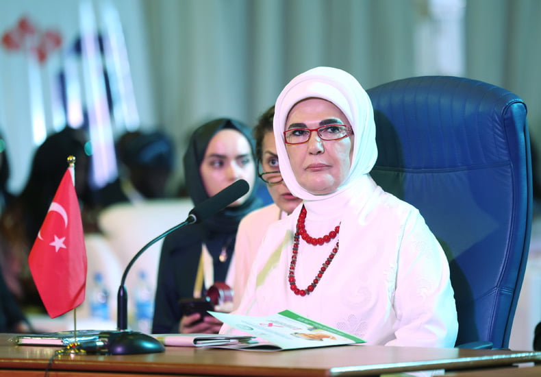 Emine Erdoğan, Afrika ülkelerinin kanserle mücadele farkındalığının artırılması programı’na katıldı