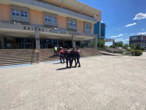 12 terörist sınırda yakalandı