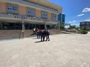 12 terörist sınırda yakalandı