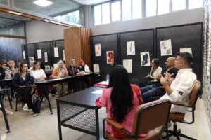 Cihan Nacar geleceğin modacılarıyla buluştu