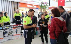 Isparta Emniyet ve Jandarma’dan trafik bilgilendirmesi