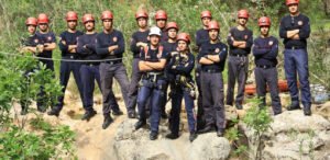 Ateş savaşçılarının kurtarma tatbikatı komandoları aratmadı