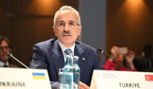 Kalkınma Yolu ve Orta Koridor’un merkezi Türkiye