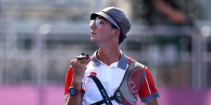 Mete Gazoz için tebrik mesajı