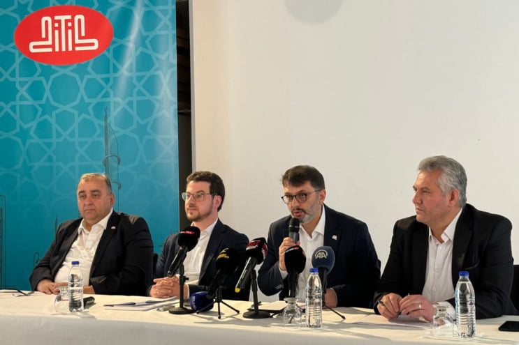 DİTİB Yönetim Kurulu, Alman ve Türk basını ile bir araya geldi