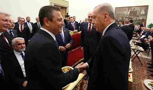 Erdoğan’dan Özel’e iadeiziyaret