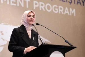 “Aile ve Gençlik Fonu ödemeleri bugün itibarıyla başlıyor”