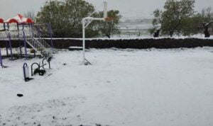 Mayıs ayında Ardahan’a kar sürprizi