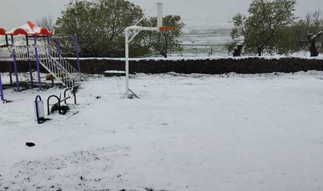 Mayıs ayında Ardahan’a kar sürprizi