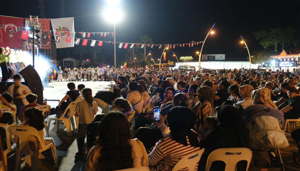 Kemer’de 19 Mayıs coşkusu gün boyu sürdü