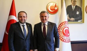 Vekil Koç, Bakan Bak’ı ziyaret ederek yatırımları masaya yatırdı