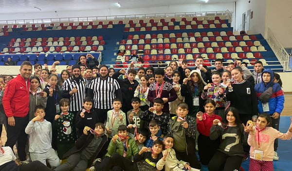 “Fırsat verirsen her çocuk başarır” düşüncesi rekorları ve başarıyı getirdi