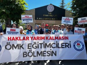 “Düğme Daha Baştan Yanlış İliklenmiştir”