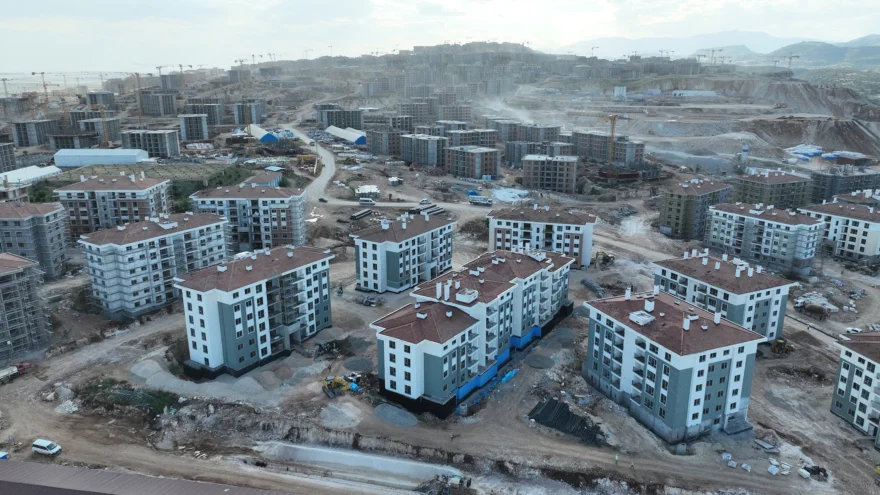 Türkiye’nin en büyük şantiyesi Adıyaman İndere’de