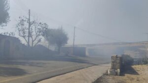 Baf’ta yangın kontrol altına alınamıyor..5 köy boşaltıldı