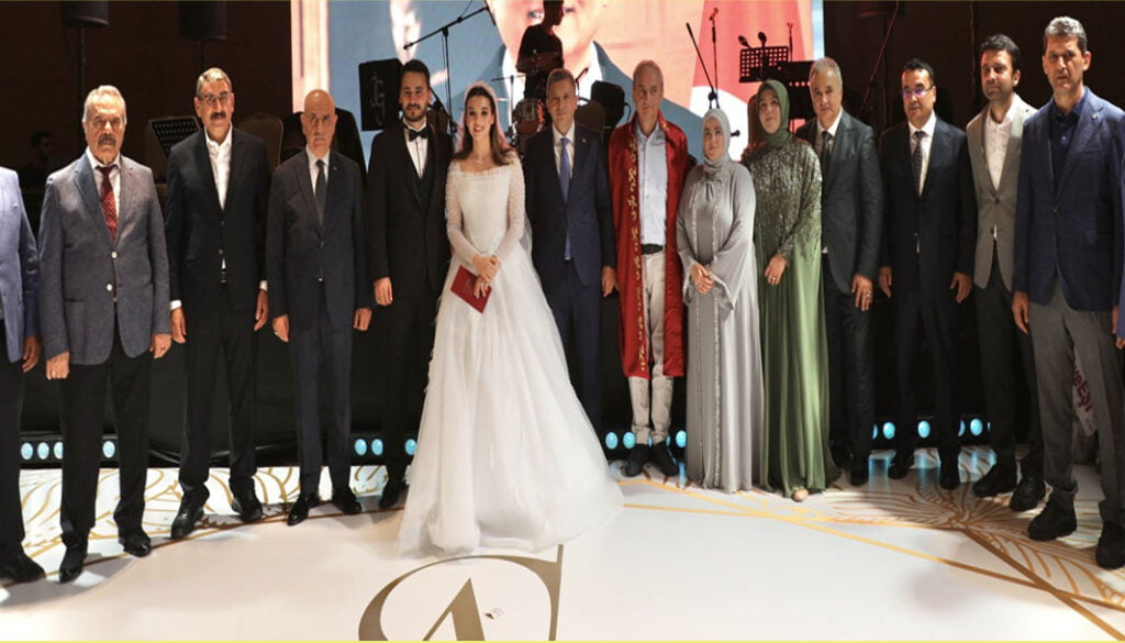 ANTALYA İŞ DÜNYASI VE SİYASETİN ETKİLİ İSMİ OSMAN DİRİCAN’IN MUTLU GÜNÜ