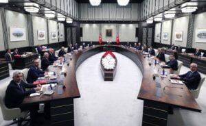 Kabine, memur ve emekli gündemi ile toplandı