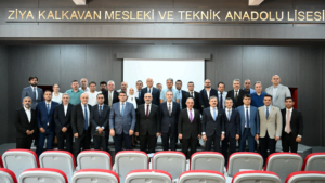 Tamer Kıran, Ziya Kalkavan Mesleki ve Teknik Anadolu Lisesi’nde, “Denizcilik Eğitiminin Değerlendirildiği” Toplantıya Katıldı