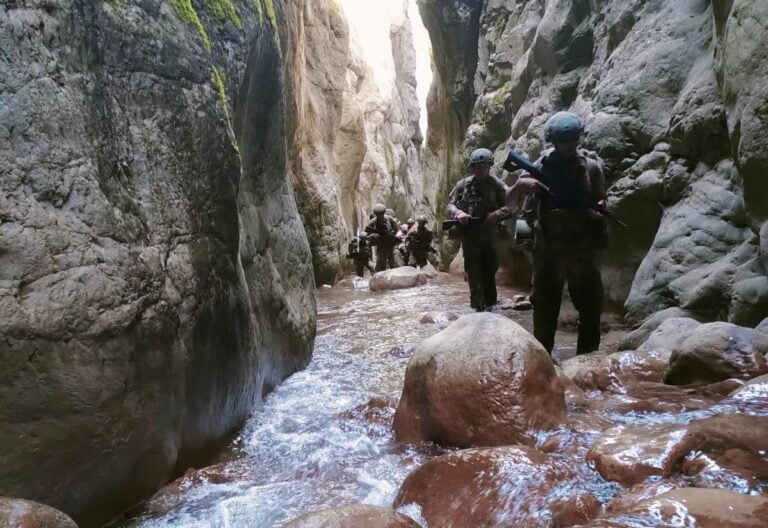 Irak’ın kuzeyinde 13 terörist etkisiz hâle getirildi