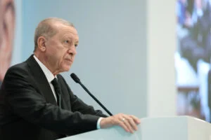 Bunun izahı mümkün değil, tamamen siyasi bir karar