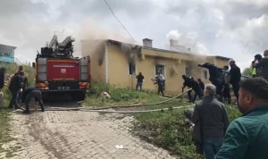 Damal’da tek katlı evde yangın çıktı