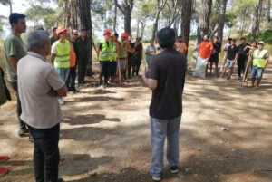 Mersin’de yangın gönüllülerine uygulamalı eğitim