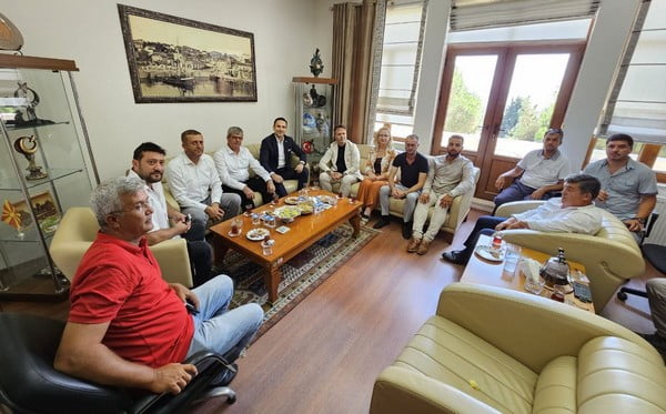 AK Parti Çanakkale heyeti Gelibolu’da