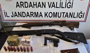 Ardahan’da ruhsatsız silahlar ele geçirildi