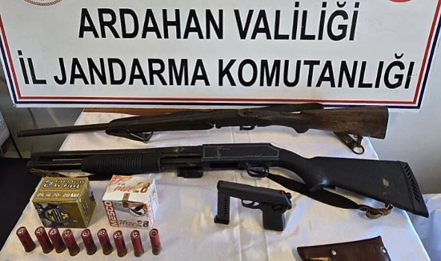 Ardahan’da ruhsatsız silahlar ele geçirildi